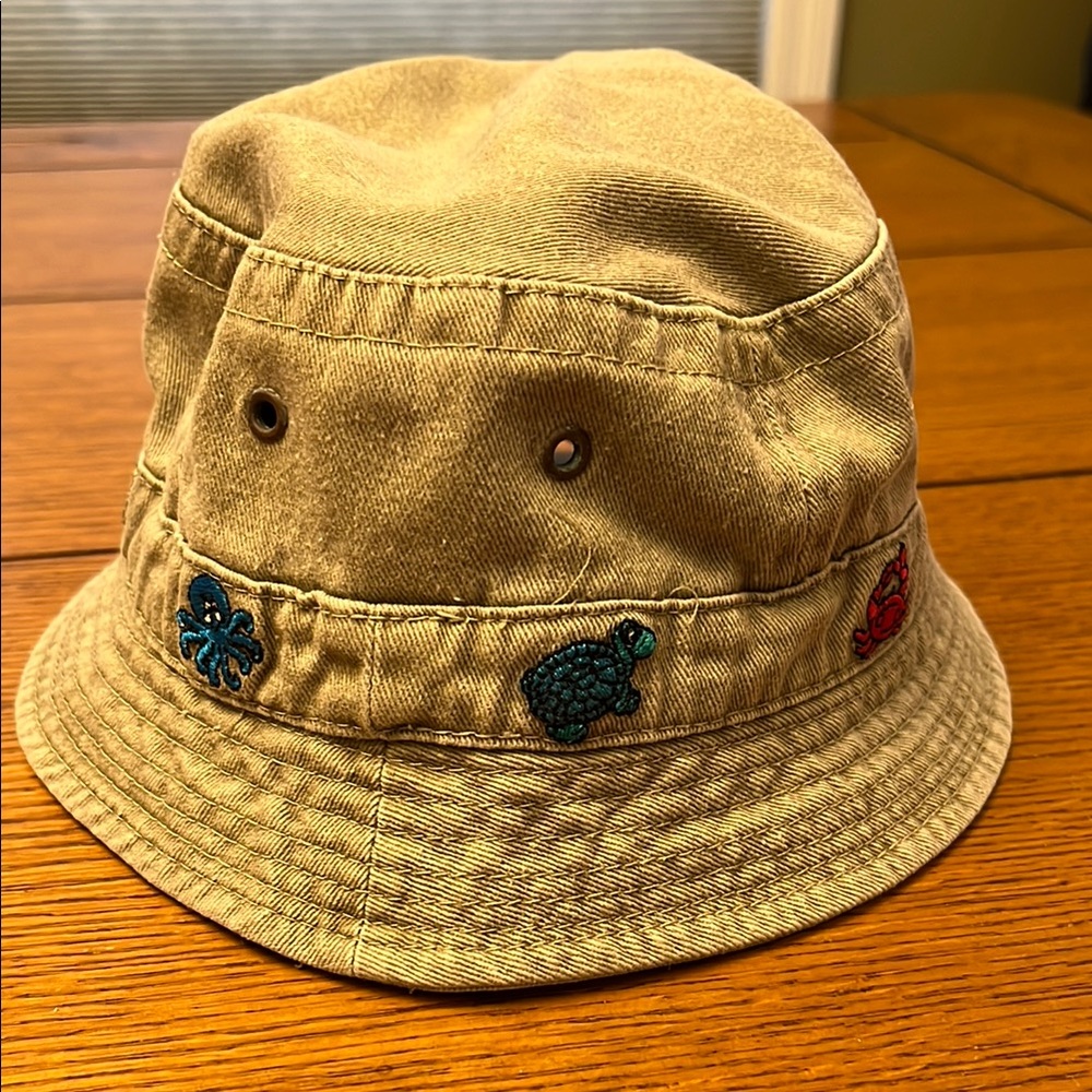 Beige Bucket Hat with Embroidered Patches